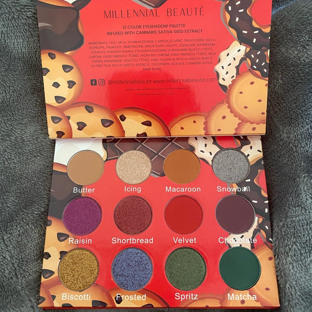 Hemp infused Cookies Eyeshadow Palette